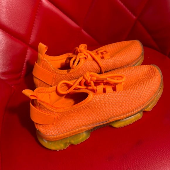 Rouge Helium Girls  Sneakers - Orange Size 2 Kids - Picture 1 of 6